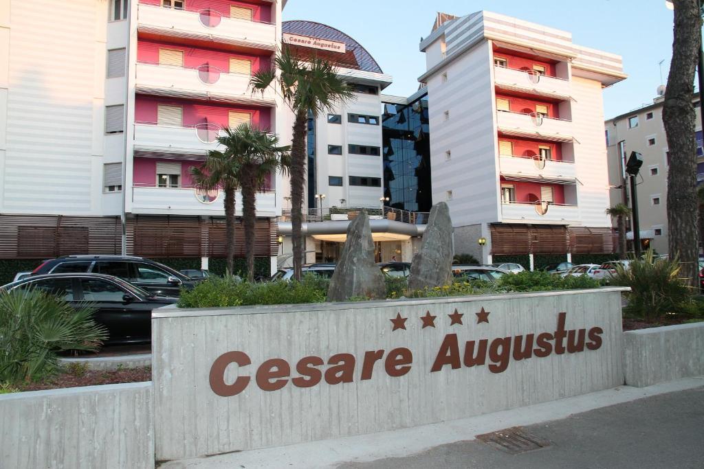 Hotel Cesare Augustus Lido di Jesolo Exteriör bild